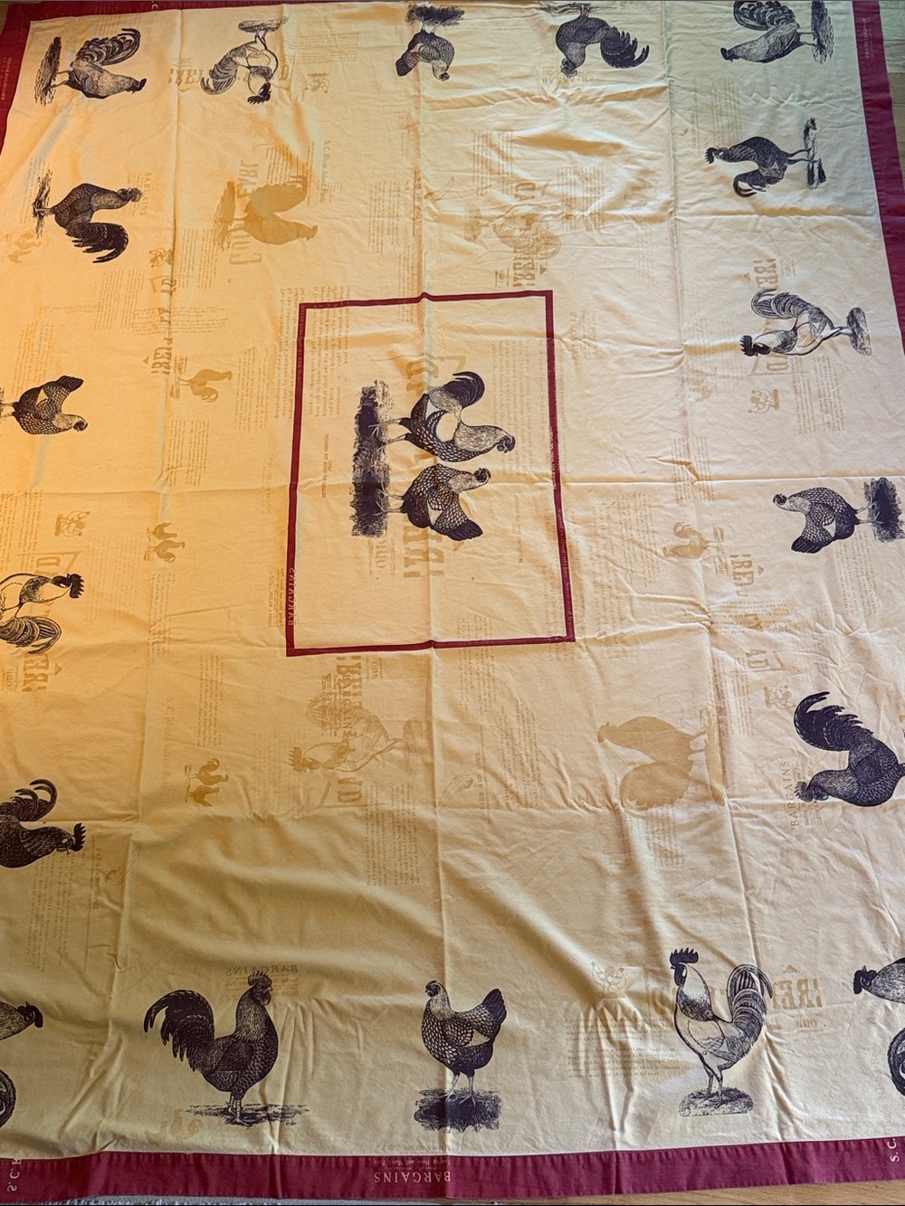 Williams Sonoma Rhode Island Red Chicken Rooster tablecloth 70 x 90